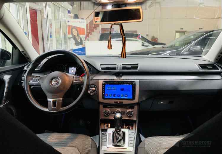 Volkswagen Passat B7