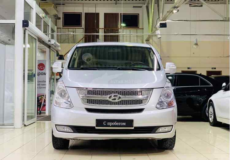 Hyundai Grand Starex