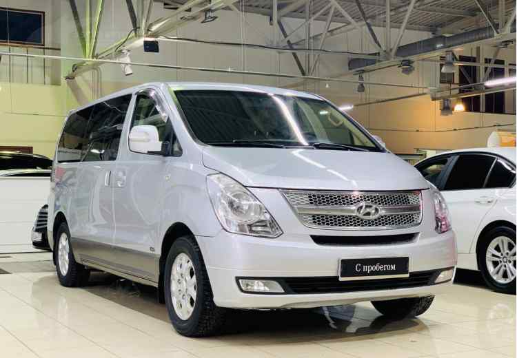 Hyundai Grand Starex