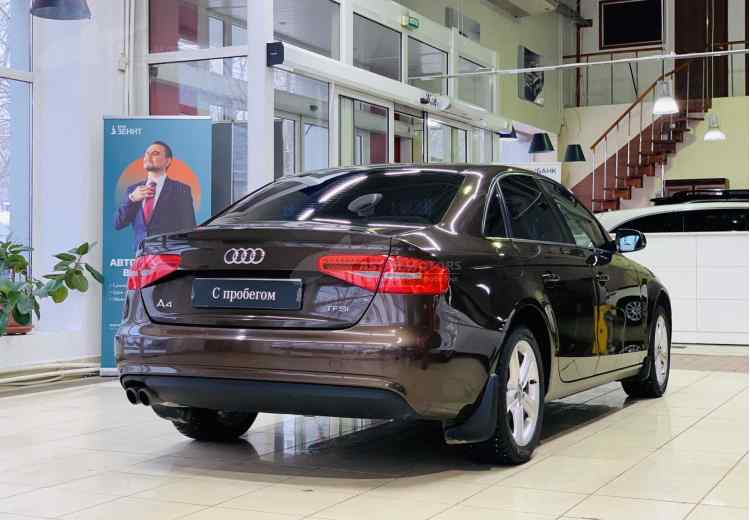 Audi A4 IV (B8) Рестайлинг