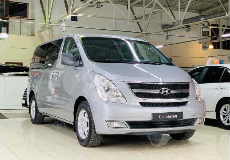 Hyundai Grand Starex