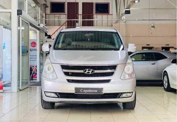 Hyundai Grand Starex