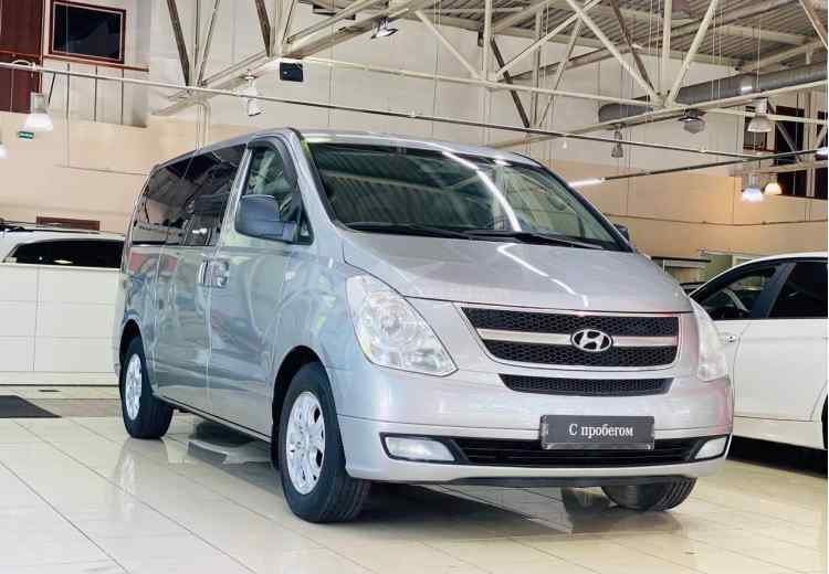 Hyundai Grand Starex