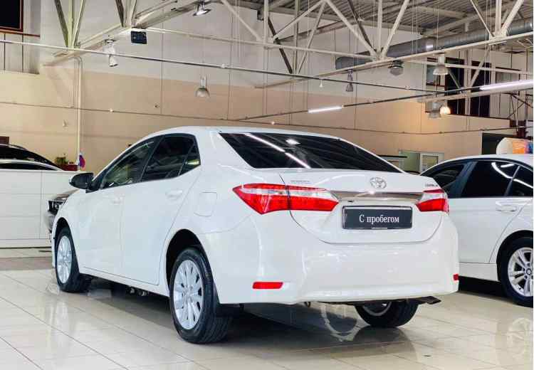 Toyota Corolla XI (E160, E170)