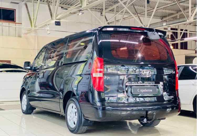 Hyundai Grand Starex