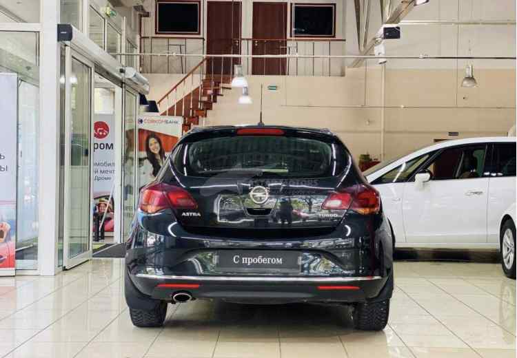 Opel Astra J Рестайлинг