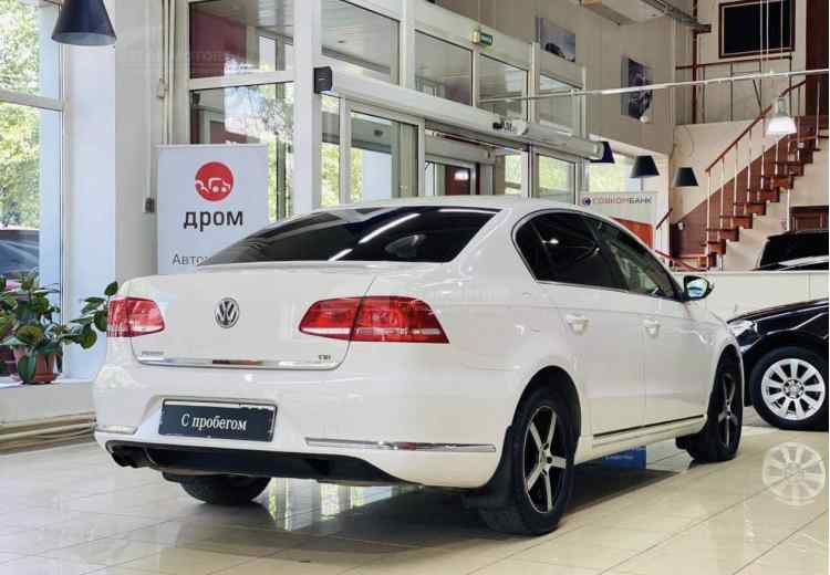 Volkswagen Passat B7