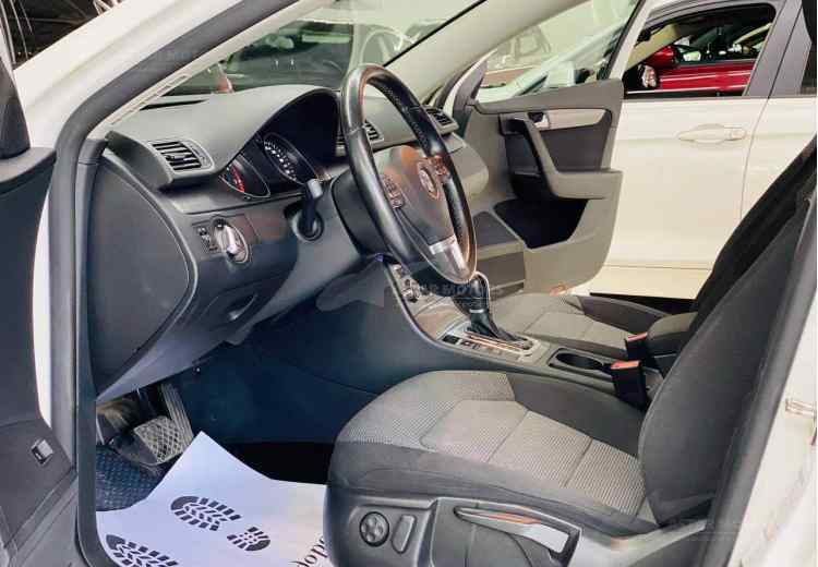 Volkswagen Passat B7