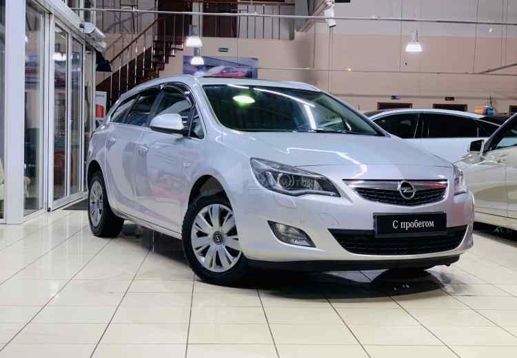 Opel Astra J Рестайлинг
