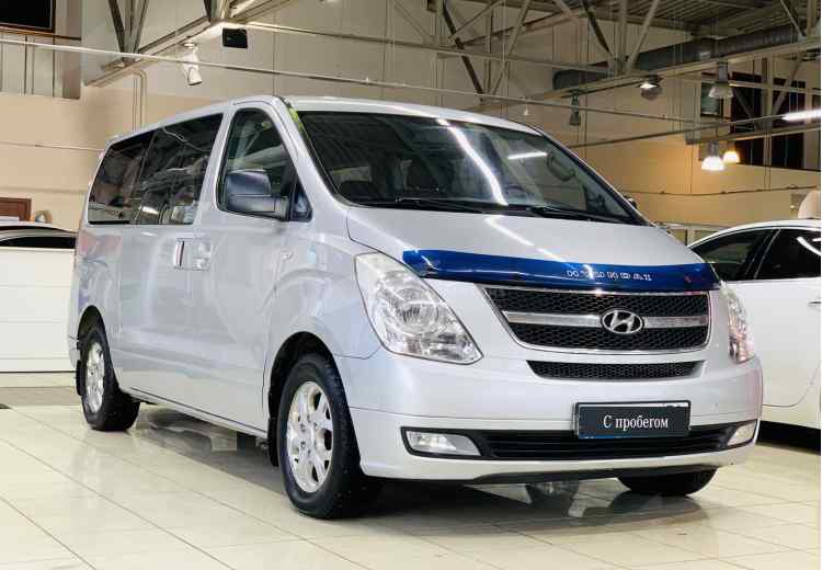 Hyundai Grand Starex