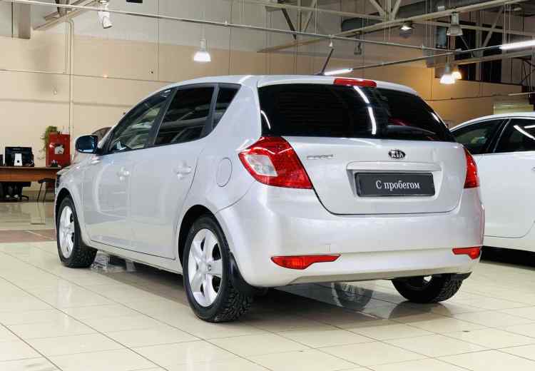 Kia Ceed I Рестайлинг