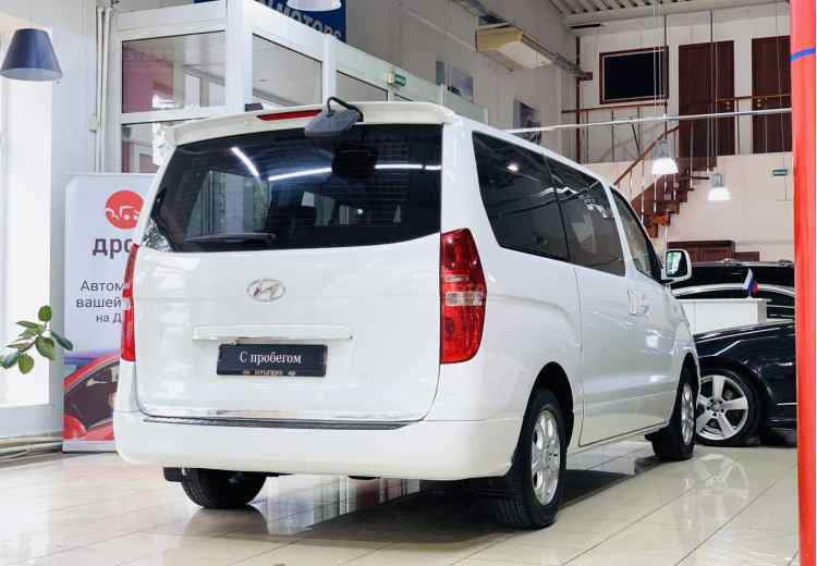 Hyundai Grand Starex