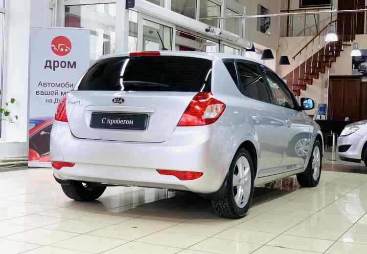 Kia Ceed I Рестайлинг