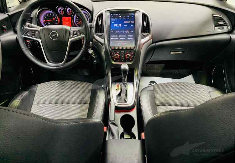 Opel Astra J Рестайлинг
