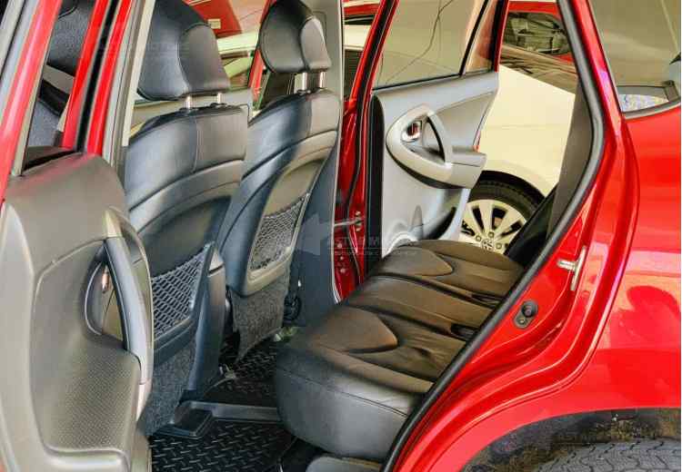 Toyota RAV4 III (XA30)