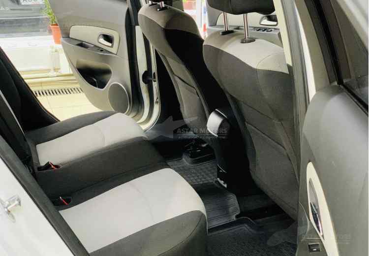 Chevrolet Cruze I Рестайлинг