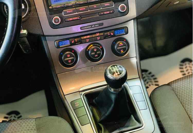 Volkswagen Passat B6