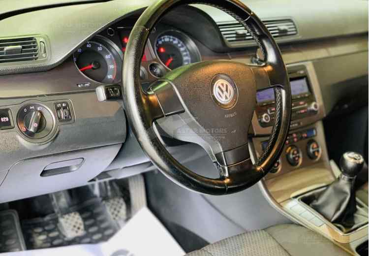 Volkswagen Passat B6