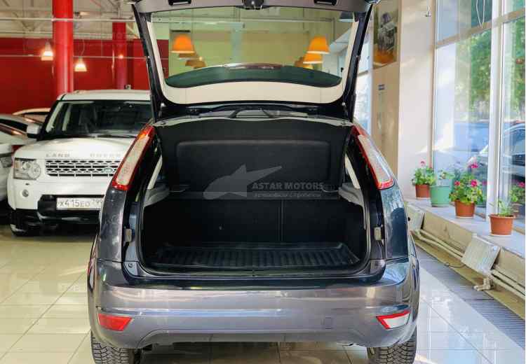 Ford Focus II Рестайлинг