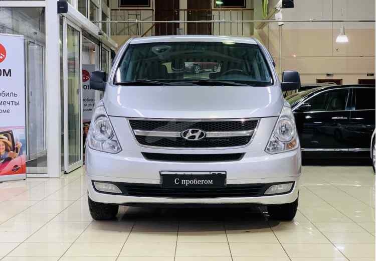 Hyundai Grand Starex