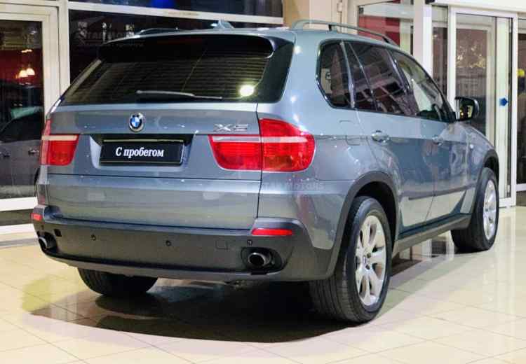 BMW X5 II (E70)