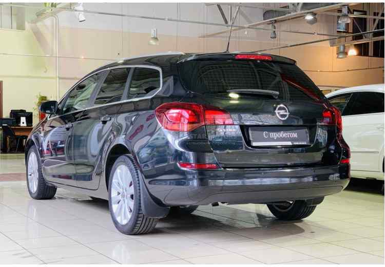Opel Astra J Рестайлинг
