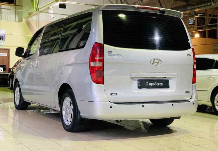 Hyundai Grand Starex