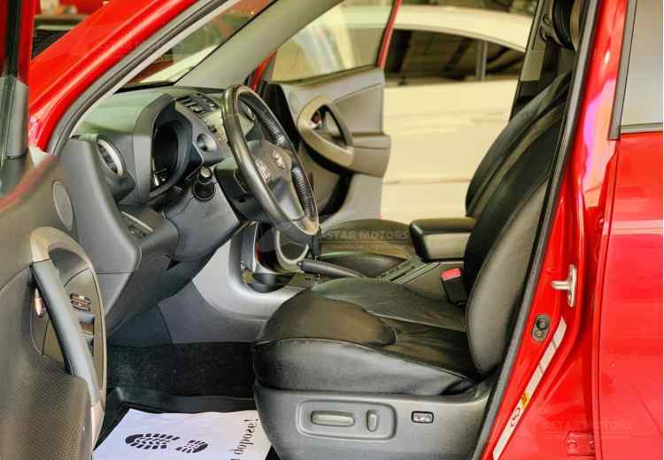 Toyota RAV4 III (XA30)