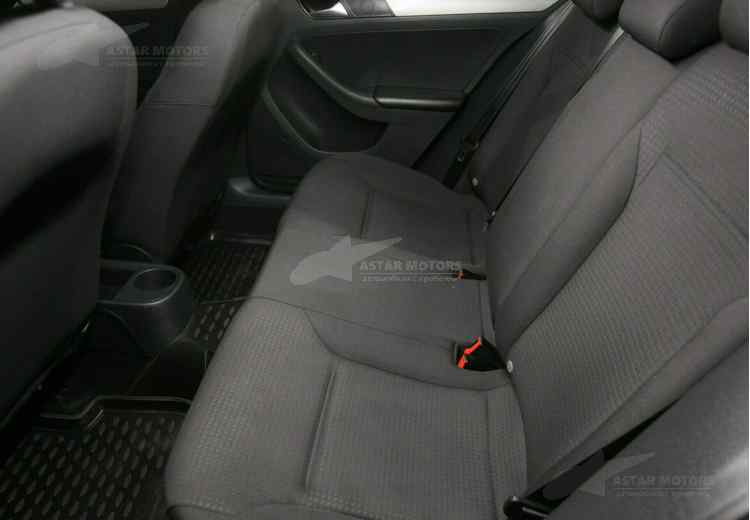 Volkswagen Jetta VI Рестайлинг