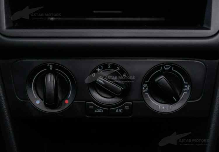 Volkswagen Polo V Рестайлинг