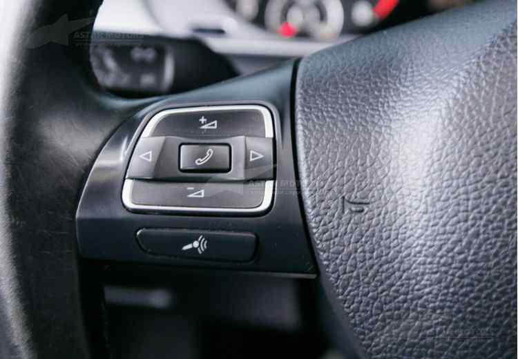 Volkswagen Passat B7