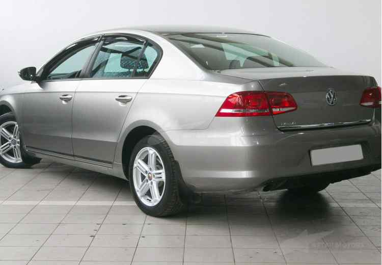 Volkswagen Passat B7