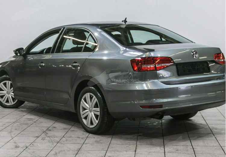 Volkswagen Jetta VI Рестайлинг