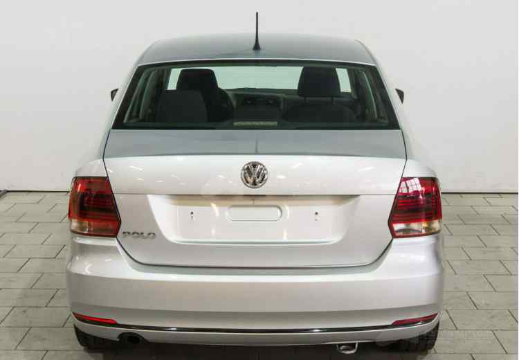 Volkswagen Polo V Рестайлинг