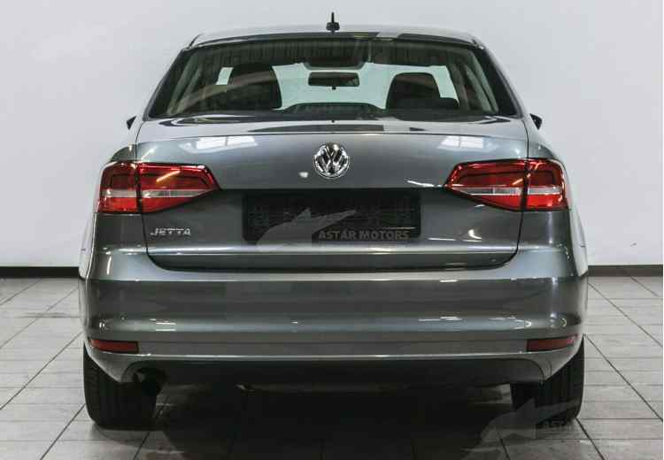 Volkswagen Jetta VI Рестайлинг