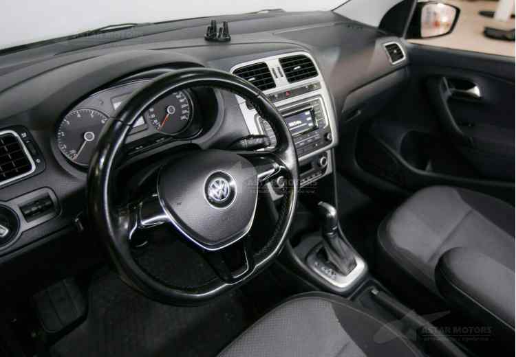 Volkswagen Polo V Рестайлинг