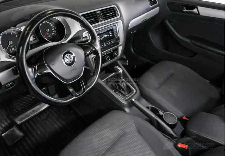 Volkswagen Jetta VII