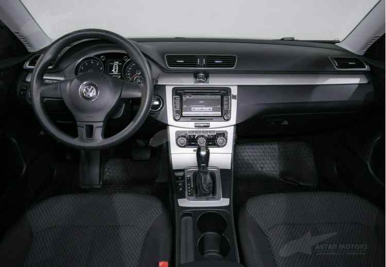 Volkswagen Passat B7