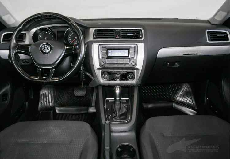 Volkswagen Jetta VII