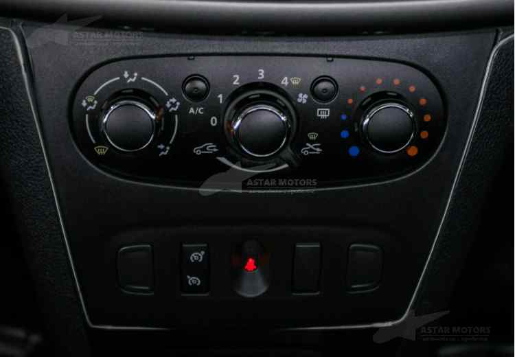 Renault Sandero II Рестайлинг