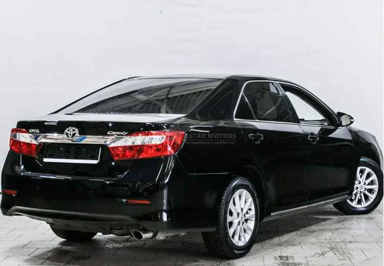 Toyota Camry VII (XV50)