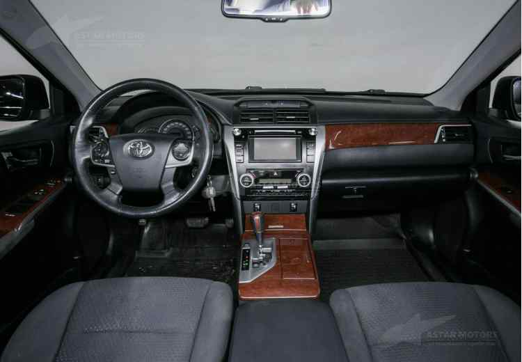 Toyota Camry VII (XV50)