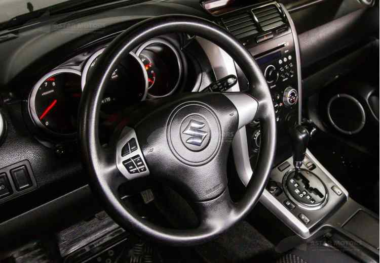 Suzuki Grand Vitara III