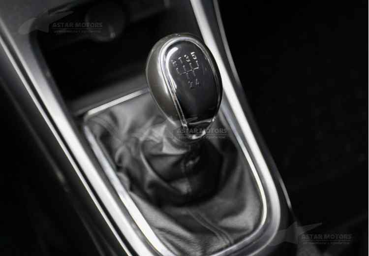 Opel Astra J Рестайлинг