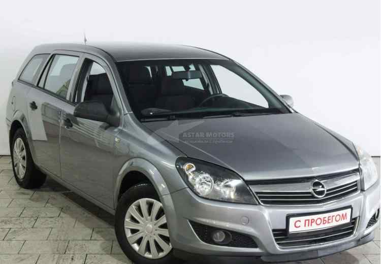 Opel Astra J