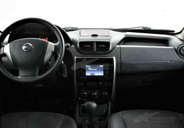 Nissan Terrano III (D10)