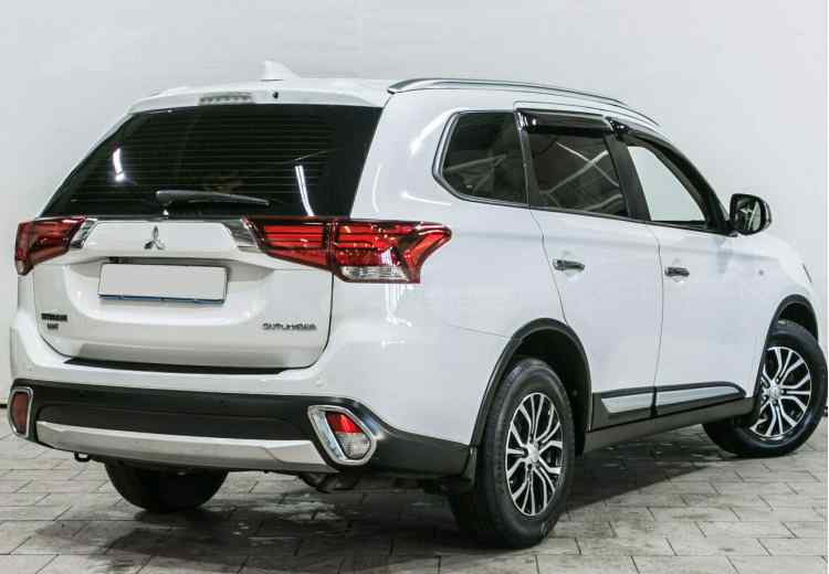 Mitsubishi Outlander III Рестайлинг 2