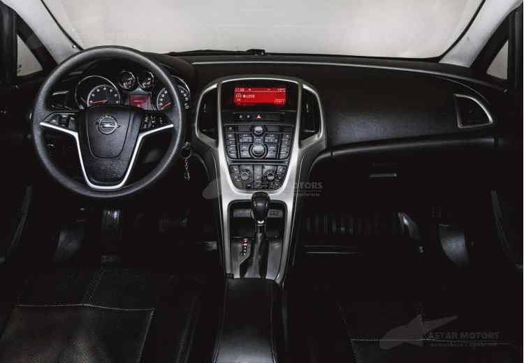 Opel Astra J Рестайлинг