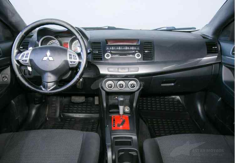Mitsubishi Lancer X