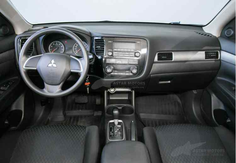 Mitsubishi Outlander III